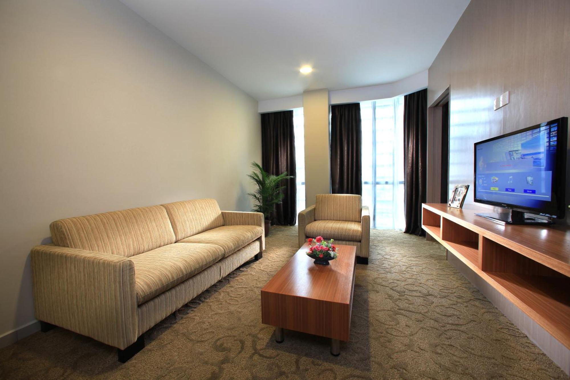 Izumi Bukit Bintang 3*
